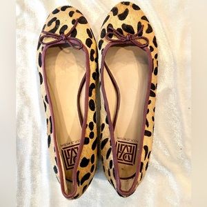 Pour La Victoire Leopard Calf hair Ballet Flats, Size 8
